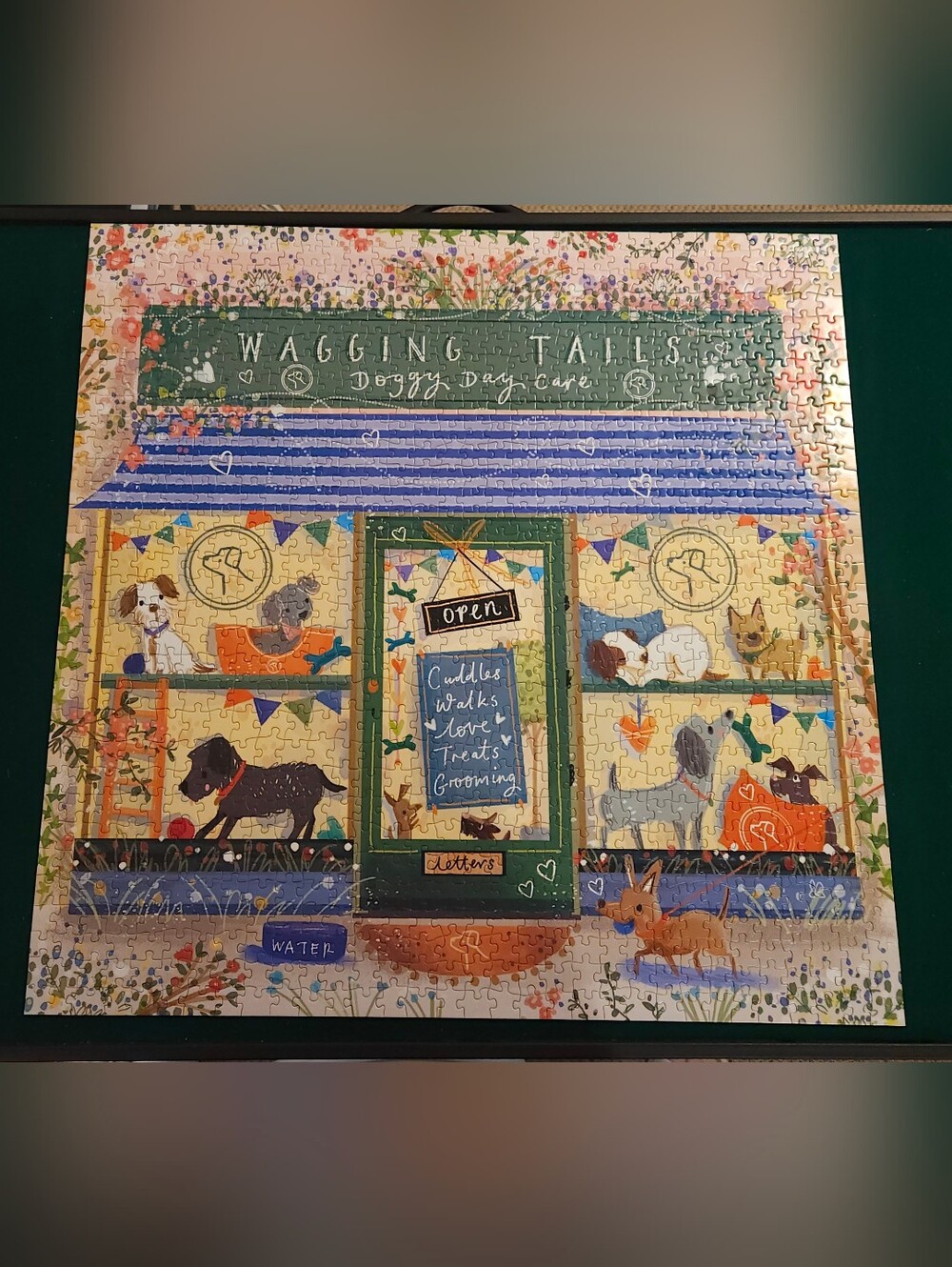 Werkshoppe Wagging Tails Doggy Daycare 1000 Piece Puzzle